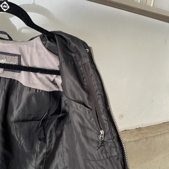 Eddie Bauer rain jacket - Picture 4 of 6